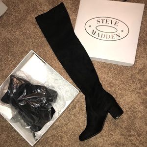 Steve Madden black boots